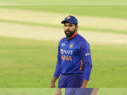 Good news for India: Rohit Sharma has started practicing in nets ahead of the T20 series, Indian captain has tested Negative for COVID19  | Rohit Sharma, IND vs ENG : रोहित शर्मा ट्वेंटी-२० मालिकेत खेळणार की नाही?; समोर आले महत्त्वाचे अपडेट्स, ७ जुलैपासून सुरू होतेय मालिका