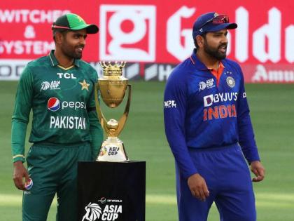 T20 Asia Cup 2022 Super 4 Ind vs Pak Highlight :  Pakistan have won the toss and they've decided to bowl first, Three changes for Team India, Deepak Hooda, Hardik Pandya and Ravi Bishnoi come in the Playing XI. | Asia Cup 2022 Super 4 Ind vs Pak Highlight : पाकिस्तानने नाणेफेक जिंकली, भारतीय संघाने तीन बदल करून मोठी खेळी खेळली