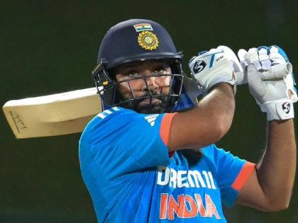 India vs Pakistan Live Update Marathi : Rohit Sharma is the first batter to hit Shaheen Afridi for a SIX in the first over of the innings in ODIs, Video | Video : रोहित शर्माने पहिल्याच षटकात आफ्रिदीचे वाभाडे काढले; जे कधीच कुणाला नव्हते जमले 