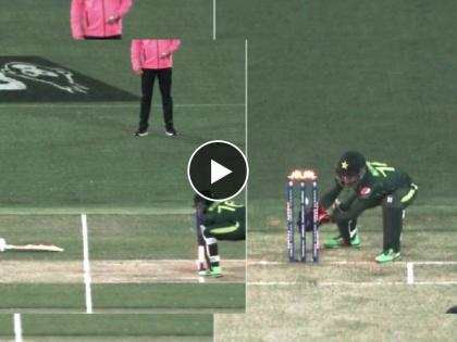 India vs Pakistan T20 Worldcup 2022 live match Scoreboard : Out or not-out? Third umpire Richard Kettleborough makes a massive call, Axar is run out even though Rizwan fumbled, Watch Video  | India Vs Pakistan T20 Live : Out or not-out? वादग्रस्त निर्णय, रिझवानच्या हातात चेंडू नसतानाही Axar Patel ला दिले बाद; Video 