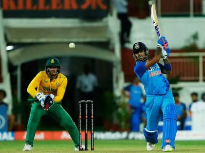 IND vs SA 1st T20I Live Updates : Suryakumar Yadav now holds the record of most T20I runs by an Indian in a calendar year & holds the record of most sixes hit by a batter in T20Is in a year, Video | IND vs SA 1st T20I Live Updates : एकच वादा, सूर्या दादा! Suryakumar Yadav ने मोडला पाकिस्ताच्या रिझवानचा वर्ल्ड रेकॉर्ड अन्.. 