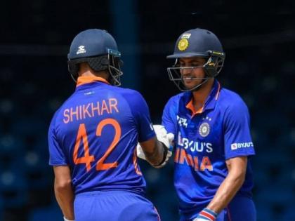 IND vs WI 1st ODI Live Updates : Shubman Gill notches up his 1st ODI fifty, become a second Youngest Indian to Score 50+ in WI (ODI), 100 runs partnership with Shikhar dhawan | Shubman Gill, IND vs WI 1st ODI Live Updates : शुबमन गिलची दमदार कामगिरी, विराट कोहलीच्या विक्रमाला दिलं आव्हान; गब्बरसोबत शतकी भागीदारी