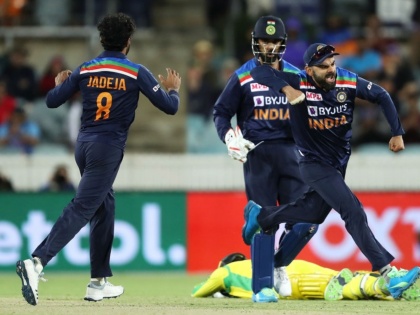 India vs Australia : India beat Australia by 13 runs in the third ODI; First Win In ICC Cricket World Cup Super League 2020-22  | India vs Australia, 3rd ODI : टीम इंडियाला विजय मिळवण्यात यश; हार्दिक पांड्या-रवींद्र जडेजा यांनी लाज वाचवली