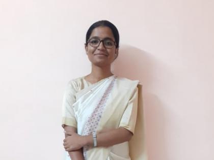 Salute to the stubbornness of the farmer! Dnyaneshwari Tolmare's MPSC Success, Education in ZP school but with hard work twice MPSC exam pass | कृषीकन्येच्या जिद्दीला सलाम! ZP शाळेत शिक्षण पण मेहनतीने दोनदा MPSC चा गड सर