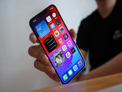 Apple's big decision! Now not 4, but 6 models of iPhone will be launched... | Apple चा मोठा निर्णय! आता iPhone चे 4 नाही, तर 6 मॉडेल लॉन्च होणार... Apple's big decision! Now not 4, but 6 models of iPhone will be launched... | Apple चा मोठा निर्णय! आता iPhone चे 4 नाही, तर 6 मॉडेल लॉन्च होणार...