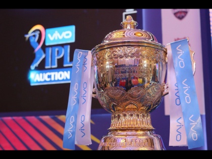 IPL 13 might not happen this year; BCCI could lose INR 2000cr, franchises 100cr each svg | IPL 2020 रद्द? फ्रँचायझी मालकाचे स्पष्ट संकेत; BCCI ला 2000 कोटींचे नुकसान