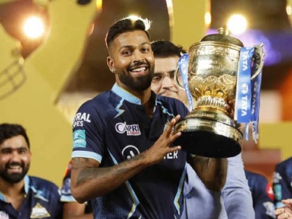 IPL 2024 Retention:  Hardik Pandya has been retained by Gujarat Titans, check  Released & Retained List | Big News : हार्दिक पांड्याचा मुंबई इंडियन्सला 'ठेंगा'; गुजरात टायटन्ससोबत कायम राहणार 