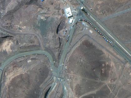 America Attack on Iran : Was Iran already under threat of attack? Satellite photos of nuclear plants reveal this information | इराणला आधीच लागली होती हल्ल्याची कुणकुण? अणुकेंद्रांच्या सॅटेलाईट फोटोमधून अशी माहिती आली समोर America Attack on Iran : Was Iran already under threat of attack? Satellite photos of nuclear plants reveal this information | इराणला आधीच लागली होती हल्ल्याची कुणकुण? अणुकेंद्रांच्या सॅटेलाईट फोटोमधून अशी माहिती आली समोर
