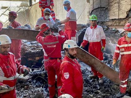 How many people died in Israel's airstrike on Iran? Embassy releases shocking statistics | इस्रायलने इराणवर केलेल्या हवाई हल्ल्यात किती लोकांचा मृत्यू झाला? दूतावासाने जारी केली धक्कादायक आकडेवारी How many people died in Israel's airstrike on Iran? Embassy releases shocking statistics | इस्रायलने इराणवर केलेल्या हवाई हल्ल्यात किती लोकांचा मृत्यू झाला? दूतावासाने जारी केली धक्कादायक आकडेवारी