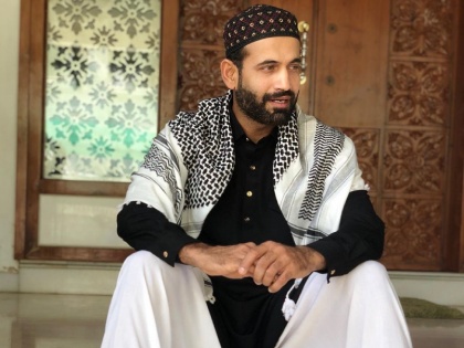 Irfan Pathan urges Muslims to offer 'Eid Ki Namaz' at home, watch video svg | Corona Virus : इरफान पठाणनं मुस्लीम बांधवांना केलं आवाहन; पाहा Video