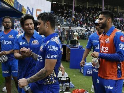 IPL 2022 T20 Match MI vs DC Live Score card Updates : Ishan kishan became a second Indian Players After Sachin Tendulkar to Score 3 Consecutive 50s for MI | IPL 2022 T20 Match MI vs DC Live : १३ चेंडूंत ५६ धावा!; Ishan Kishan ने थेट सचिन तेंडुलकरच्या पंक्तीत स्थान पटकावले, रोहित शर्मालाही हे नाही जमले, Video