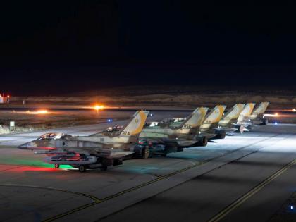 Israel launches major attack on Iran, bombardment of important military bases with the help of more than 50 fighter jets | इस्रायलचा इराणवर मोठा हल्ला, ५० हून अधिक लढाऊ विमानांचा कहर; महत्त्वाच्या लष्करी तळांवर तुफान बॉम्बिंग Israel launches major attack on Iran, bombardment of important military bases with the help of more than 50 fighter jets | इस्रायलचा इराणवर मोठा हल्ला, ५० हून अधिक लढाऊ विमानांचा कहर; महत्त्वाच्या लष्करी तळांवर तुफान बॉम्बिंग