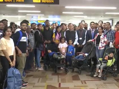 Israel-Hamas War Second flight carrying 235 Indian nationals from Israel, lands at Delhi airport | Israel-Hamas War : भारताचे 'ऑपरेशन अजय', इस्रायलहून दुसरे विमान २३५ भारतीयांना घेऊन दिल्लीला पोहोचले