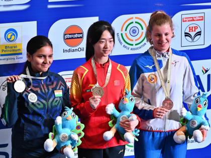  Kolhapur's Sonam Maskar won the ISSF World Cup shooting silver medal | मराठमोळ्या सोनमचा रौप्य वेध! वर्ल्ड कपच्या पहिल्याच दिवशी कोल्हापूरच्या लेकीची कमाल