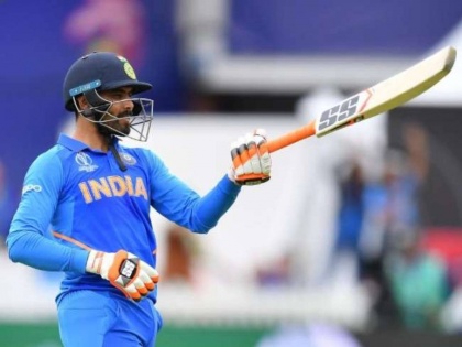 ravindra jadeja out of T20 series shardul thakur selected | रवींद्र जडेजा टी-२० मालिकेतून बाहेर; मराठमोळ्या क्रिकेटपटूला मिळणार संधी