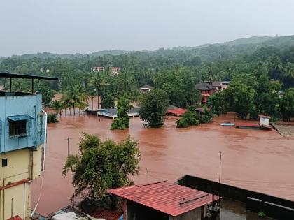 Heavy rain in Ratnagiri district, Jagbudi, Kodavali river reached alert level | रत्नागिरी जिल्ह्यात जोर'धार', जगबुडी, कोदवली नदीने इशारा पातळी गाठली; प्रशासनाच्या सतर्कतेच्या सूचना