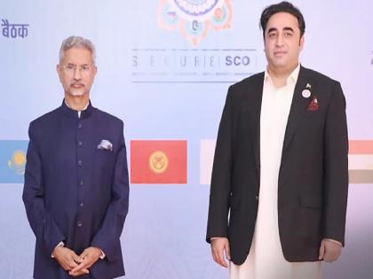 SCO Summit India; Neither shake hand nor discussed...; S Jaishankar welcomed Bilawal Bhutto like this | VIDEO: ना हात मिळवला, ना चर्चा केली...; एस जयशंकर यांनी असे केले बिलावल भुट्टोचे स्वागत