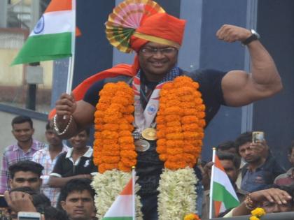  Jalna's teenage daughter won the World Police Championship in Tri-color, Bodybuilding Championship | जालन्याच्या किशोरने फडकावला जागतिक पोलीस स्पर्धेत तिरंगा, शरीरसौष्ठव स्पर्धेत जिंकले रौप्य