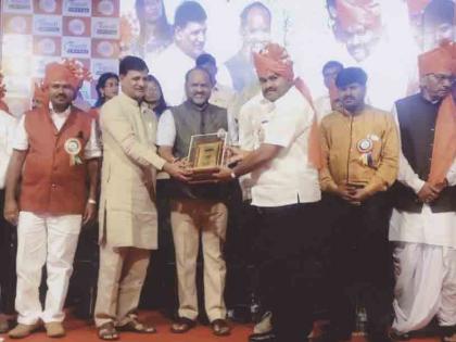 Jalandhar Budhwat rewarded by Sahyadri Award | जालिंदर बुधवत सह्याद्री पुरस्काराने सन्मानित