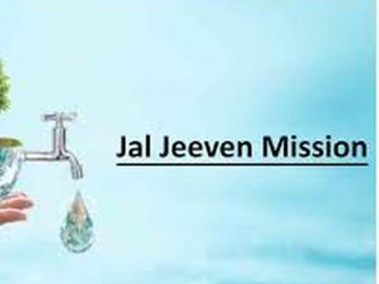 43 lakh pipe of Jaljeevan Mission Yojana stolen, second incident in Sangamner taluka | जलजीवन मिशन योजनेचे ४३ लाखांचे पाइप चोरीला, संगमनेर तालुक्यातील दुसरी घटना