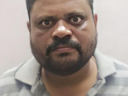 Accused absconding for two years arrested in kolhapur | चार कोटीहून अधिकची फसवणूक, दोन वर्षांपासून फरार असलेल्या आरोपीस अटक