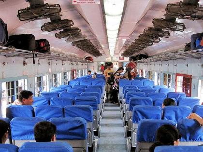 Complaint about Janshatabdi express food | जनशताब्दी एक्सप्रेसमध्ये निकृष्ट खाद्यपदार्थ असल्याची तक्रार