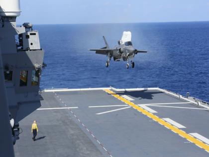 Senkaku Island Conflict: India friend Japan deploys F-35 fighter jets on China border; Jinping's tension increases | भारताच्या मित्राने चीन सीमेवर उभी केली F-35 लढाऊ विमाने; जिनपिंग यांचं टेन्शन वाढलं Senkaku Island Conflict: India friend Japan deploys F-35 fighter jets on China border; Jinping's tension increases | भारताच्या मित्राने चीन सीमेवर उभी केली F-35 लढाऊ विमाने; जिनपिंग यांचं टेन्शन वाढलं
