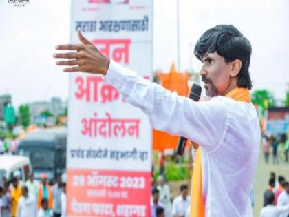 Divisional Commissioner urged Manoj Jarange patil, the discussion was fruitless, he insisted on the agitation in Mumbai | विभागीय आयुक्तांनी केली मनोज जरांगेची मनधरणी, चर्चा निष्फळ, मुंबईतील आंदोलनावर ठाम  