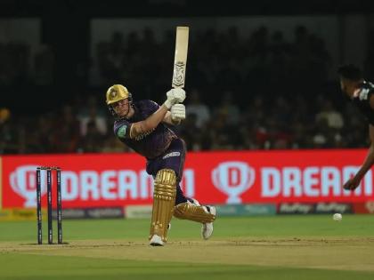 IPL 2023 RCB vs KKR Jason Roy fined 10 percent match fee breaching code of conduct watch video | Jason Roy IPL 2023: विराटच्या RCB ला जेसन रॉयने दिला दणका, नंतर स्वत:लाच बसला दंड