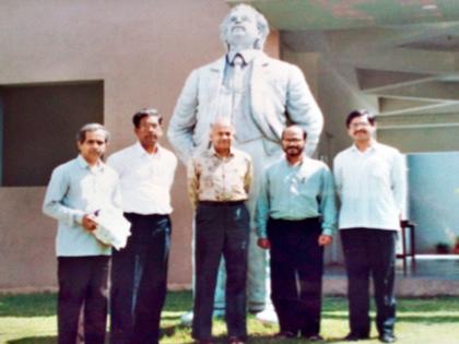 Dear Sir, you have given the Marathi mind a place in the universe | प्रिय सर, मराठी मनाला तुम्ही विश्वाचे अंगण दिलेत! Dear Sir, you have given the Marathi mind a place in the universe | प्रिय सर, मराठी मनाला तुम्ही विश्वाचे अंगण दिलेत!