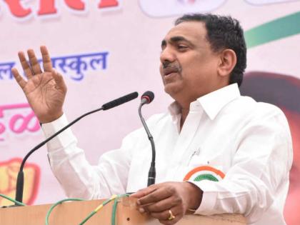 Chief Minister should stand against me: Jayant Patil | मुख्यमंत्र्यांनी माझ्याविरोधात उभे राहावे : जयंत पाटील