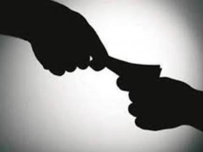 45 thousand rupees bribe taken from teacher; Principal along with director, soldier in the net of bribery in kolhapur | Kolhapur: शिक्षिकेकडून घेतली ४५ हजार रुपयाची लाच; संस्थाचालकासह मुख्याध्यापक, शिपाई लाचलुचपतच्या जाळ्यात