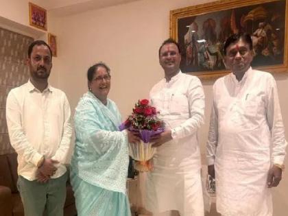 Congress Jayashree Patil likely to join NCP | Sangli Politics: जयश्रीताई पाटील यांच्याकडून राष्ट्रवादीच्या घड्याळाची वेळ साधण्याच्या हालचाली Congress Jayashree Patil likely to join NCP | Sangli Politics: जयश्रीताई पाटील यांच्याकडून राष्ट्रवादीच्या घड्याळाची वेळ साधण्याच्या हालचाली