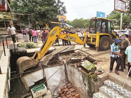 Road rage from Mondha Naka to API; No major property is affected on the road | मोंढा नाका ते एपीआयपर्यंत पाडापाडी; एकही मोठी मालमत्ता रस्त्यात बाधित नाही