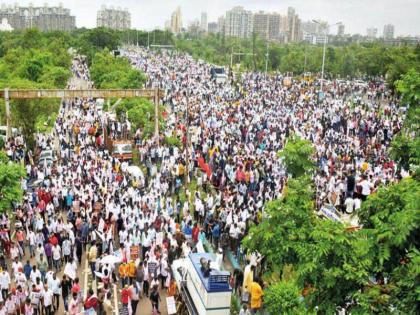 Crime against 20,000 protesters including organizers; Unlicensed Airport Naming Movement of navi mumbai | आयोजकांसह २० हजार आंदोलकांवर गुन्हा; विनापरवाना विमानतळ नामकरण आंदोलन