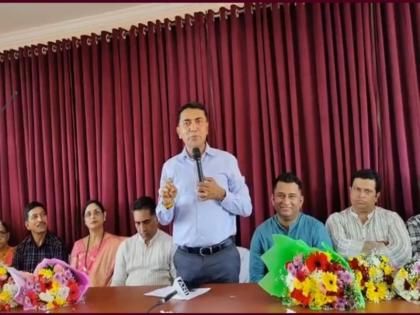 Panchayats should take the initiative to make villages self-sufficient; Appeal of Chief Minister Pramod Sawant | गाव स्वयंपूर्ण करण्यासाठी पंचायतींनी पुढाकार घ्यावा; मुख्यमंत्री प्रमोद सावंत यांचे आवाहन