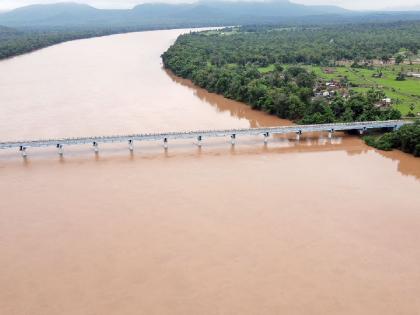 Indravati, Godavari rivers are overflooded, 330 citizens evacuated to safe place, rescue operation on war footing | इंद्रावती, गोदावरीला रौद्ररुप, ३३० नागरिकांचे सुरक्षितस्थळी स्थलांतर, बचावकार्य युद्धपातळीवर सुरु