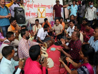 Finally ST workers out of Azad Maidan! | अखेर एसटी कर्मचारी आझाद मैदानातून बाहेर!