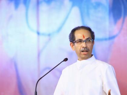 MNS leader Shalini Thackeray has criticized Chief Minister Uddhav Thackeray. | "म्हटलं होतं ना, संभाजी महाराजांचा पुतळा स्टेजवर बसवतील पण..."; मनसेचा उद्धव ठाकरेंवर निशाणा