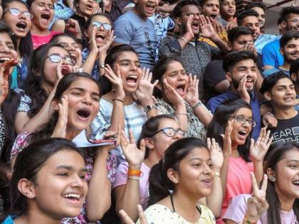 Thane district 12th result 88.90 percent; This year too, girls win, Murbad's result is the highest | ठाणे जिल्ह्याचा बारावीचा निकाल ८८.९० टक्के; यंदा देखील मुलींचीच बाजी, मुरबाडचा निकाल सर्वाधीक