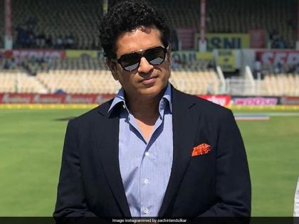 Ashwin puts Afghan players in trouble: Sachin Tendulkar | अश्विनने अफगाणच्या खेळाडूंना आणले अडचणीत : सचिन तेंडुलकर