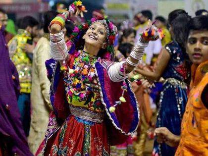 How to celebrate Garba, Dandiya and Navratri this year? Government guidelines issued | Guidelines for Navratri: यंदा गरबा, दांडिया, नवरात्रोत्सव कसा साजरा करणार? सरकारच्या गाईडलाईन जारी