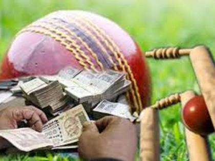 Two arrested for betting on IPL cricket match | आयपीएल क्रिकेट सामन्यावर सट्टा लावणाऱ्या दोघांना अटक