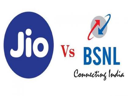 BSNL vs Jio Plan Jio brings cheaper plan than BSNL; Get triple data and high speed internet for ₹ 399 | Jio ने आणला BSNL पेक्षा स्वस्त प्लॅन; ₹ 399 मध्ये मिळेल तीनपट डेटा अन् हायस्पीड इंटरनेट...