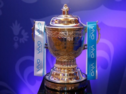 IPL 2020: These companies are frontrunner to be the title sponsor in place of VIVO | IPL 2020 : VIVOनं माघार घेतल्यानंतर टायटल स्पॉन्सरच्या शर्यतीत JIOसह तिघांमध्ये चुरस?