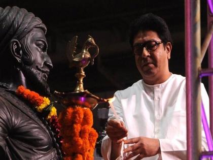 MNS chief Raj Thackeray will send a message of Chhatrapati Shivaji Maharaj to all the ministers in the state | छत्रपती शिवाजी महाराजांच्या संदेशाची पाटी, मी राज्यातील सर्व मंत्र्यांना पाठवणार- राज ठाकरे