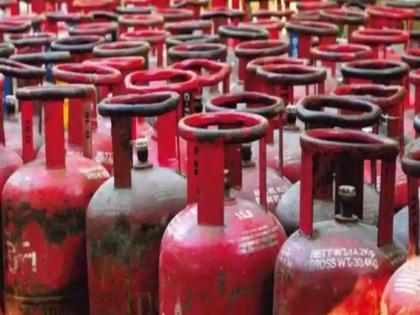 The monster of inflation woke up; Gas cylinder at Rs. 900 | महागाईचा राक्षस जागा झाला; गॅस सिलिंडर ९०० रुपयांना, केंद्र शासनाची सबसिडी नावालाच