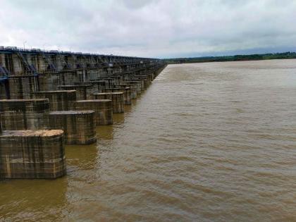 heavy rainfall continues even on the fifth day in gadchiroli dist; water in houses, shops everywhere | पाचव्या दिवशीही धुवाधार... घरे, दुकानात पाणी; सर्वत्र दाणादाण