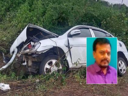 A doctor who had come to his hometown for Gokulashtami died in a car crash | गोकुळाष्टमीसाठी स्वगावी आलेल्या डॉक्टरांचा कार उलटल्याने मृत्यू, एक गंभीर जखमी