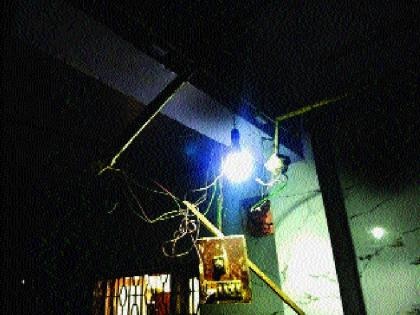 जोगेश्वरीतील मुलांच्या वसतिगृहाची दुरवस्था - Marathi News | Jogeshwari's hostel dormitory | Latest News at Lokmat.com